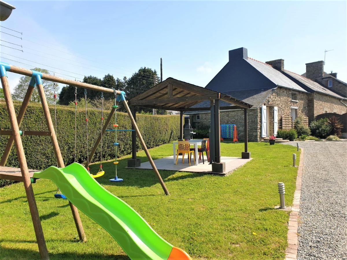 Charming Traditional 2-Bed Cottage Near Plémet Eksteriør billede